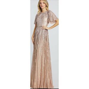 Mac Duggal 4913 Short Sleeve Ombre Sequined Evening Gown Size 10 NWT Rose